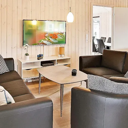 Feriehus 20 Person In Hasselberg