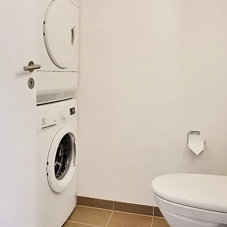 Feriehus 20 Person In Hasselberg